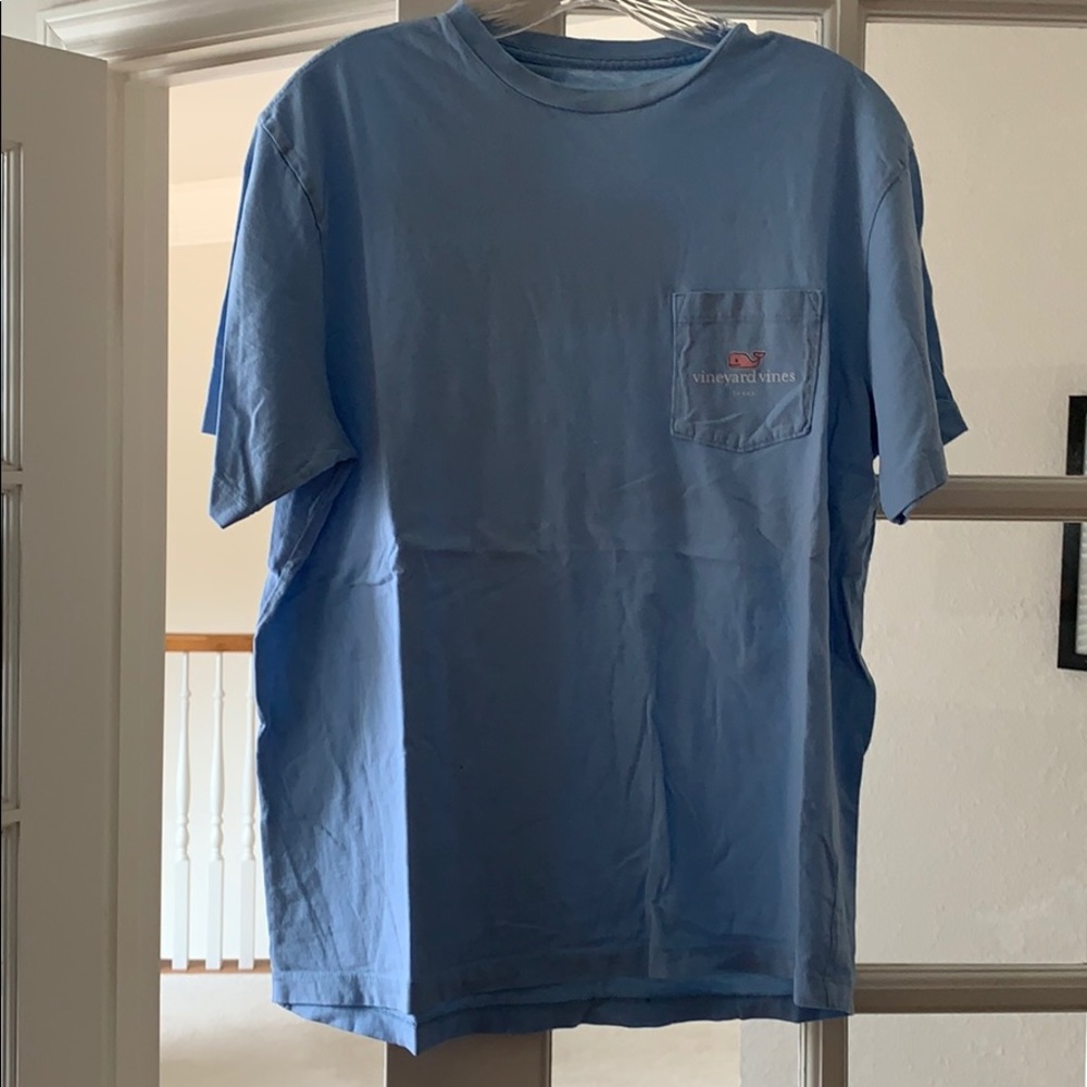 Vineyard Vines T-shirt